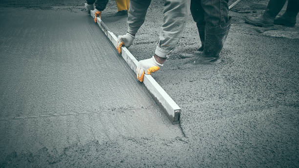 Best Concrete Sidewalk Installation  in Stroudsburg, PA